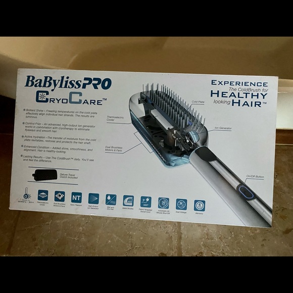 BaByliss Other - New in box babylisspro cryocare the cold brush